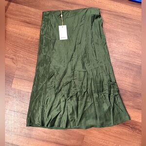 Quince | 100% Washable Silk Skirt